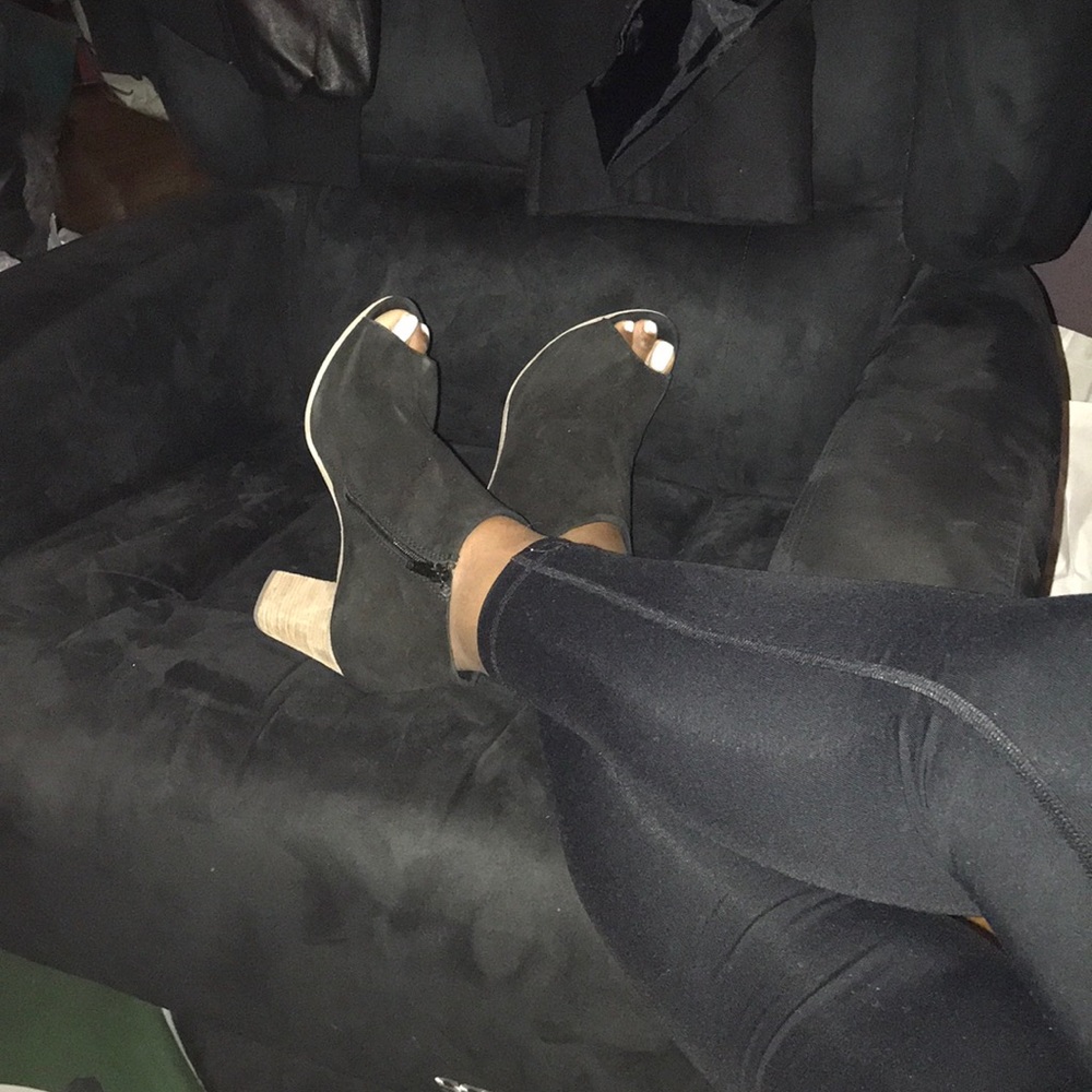 Open toe suede booties